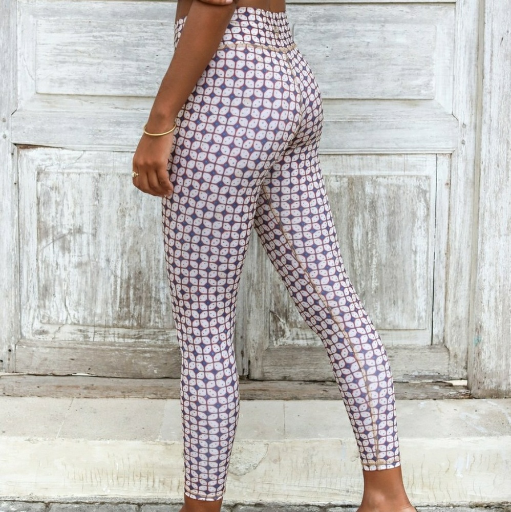 INDIGO LUNA FULL LENGTH LEGGING
